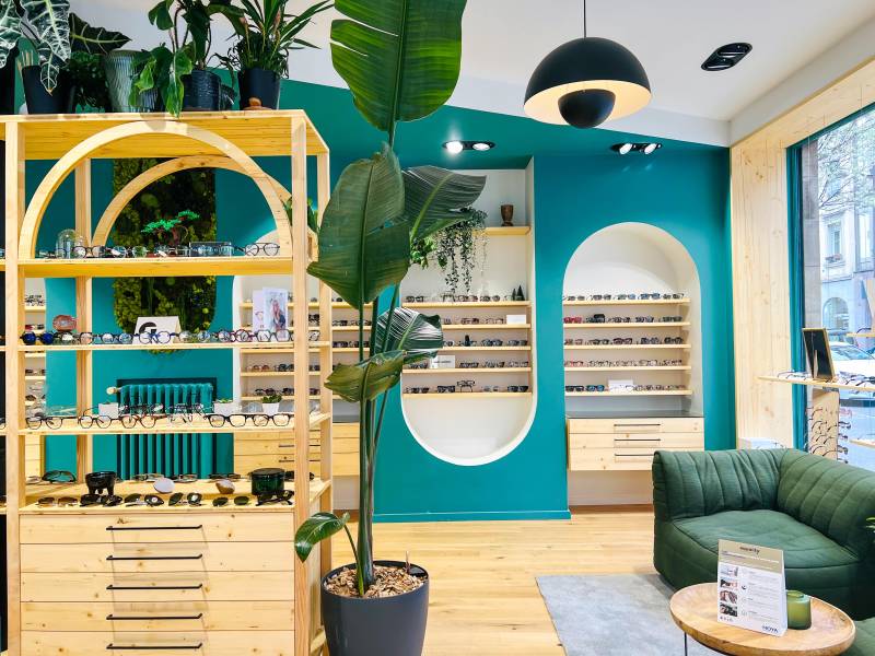 Trouver des lunettes légères à porter en bois chez votre opticien du coin de la rue du faubourg de pierre à Strasbourg