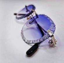 Notre zone d'activité pour ce service Où acheter des lunettes de créateurs originales à Strasbourg Quartier de la Krutenau ?